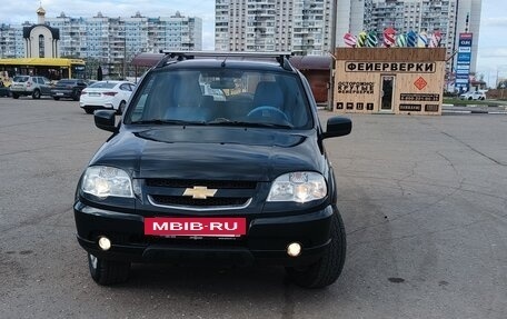 Chevrolet Niva I рестайлинг, 2016 год, 650 000 рублей, 4 фотография