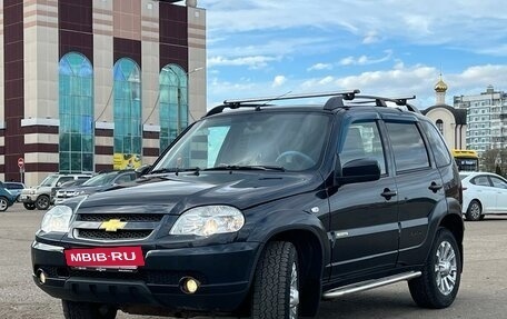 Chevrolet Niva I рестайлинг, 2016 год, 650 000 рублей, 3 фотография