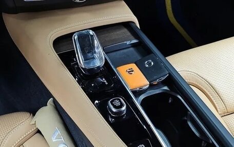 Volvo S90 II рестайлинг, 2022 год, 4 370 000 рублей, 9 фотография