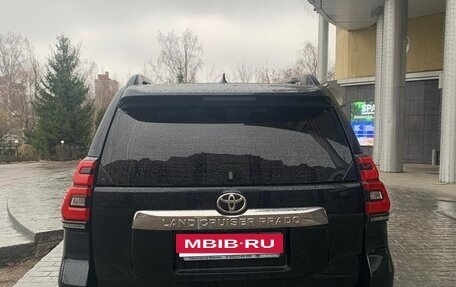 Toyota Land Cruiser Prado 150 рестайлинг 2, 2018 год, 5 700 000 рублей, 5 фотография