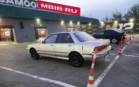 Toyota Carina, 1991 год, 170 000 рублей, 8 фотография