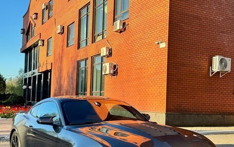 Ford Mustang VI рестайлинг, 2019 год, 3 300 000 рублей, 8 фотография