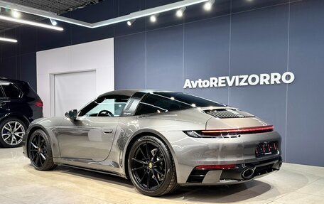 Porsche 911, 2021 год, 20 000 000 рублей, 3 фотография