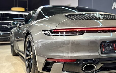 Porsche 911, 2021 год, 20 000 000 рублей, 13 фотография