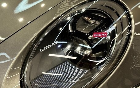 Porsche 911, 2021 год, 20 000 000 рублей, 14 фотография