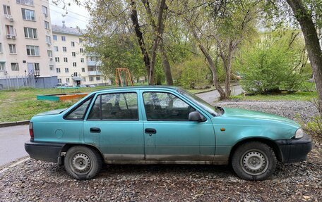 Daewoo Nexia I рестайлинг, 2000 год, 130 000 рублей, 2 фотография