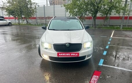Skoda Superb III рестайлинг, 2013 год, 1 650 000 рублей, 8 фотография