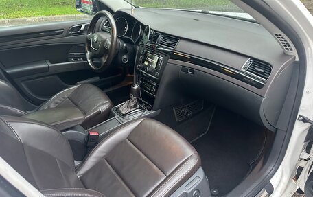 Skoda Superb III рестайлинг, 2013 год, 1 650 000 рублей, 19 фотография