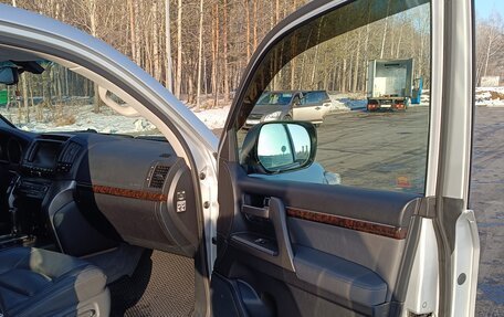 Toyota Land Cruiser 200, 2009 год, 2 990 000 рублей, 10 фотография