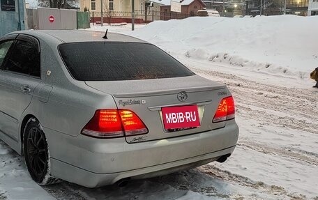 Toyota Crown, 2004 год, 1 700 000 рублей, 6 фотография