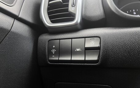 KIA Sportage IV рестайлинг, 2018 год, 2 249 000 рублей, 15 фотография