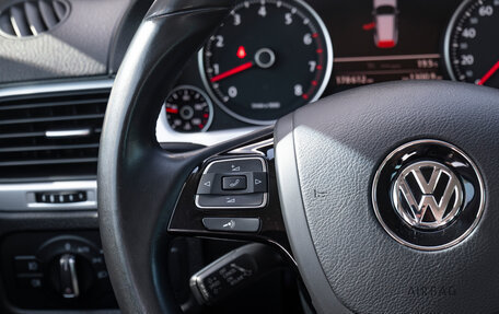 Volkswagen Touareg III, 2013 год, 2 190 000 рублей, 17 фотография