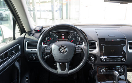 Volkswagen Touareg III, 2013 год, 2 190 000 рублей, 16 фотография