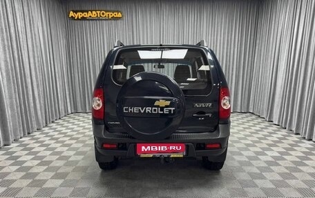 Chevrolet Niva I рестайлинг, 2015 год, 550 000 рублей, 10 фотография