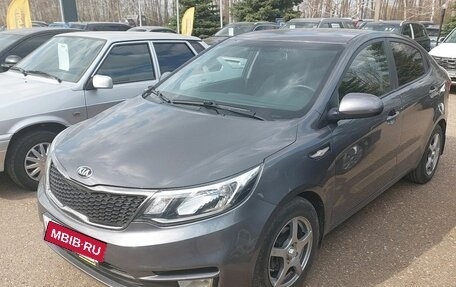 KIA Rio III рестайлинг, 2015 год, 990 000 рублей, 2 фотография