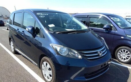 Honda Freed I, 2010 год, 911 000 рублей, 2 фотография