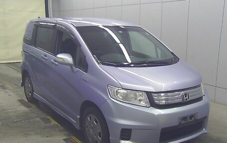 Honda Freed I, 2012 год, 940 000 рублей, 2 фотография