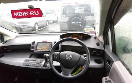 Honda Freed I, 2010 год, 898 000 рублей, 11 фотография