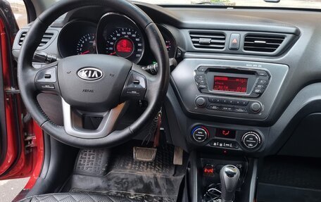 KIA Rio III рестайлинг, 2012 год, 890 000 рублей, 6 фотография