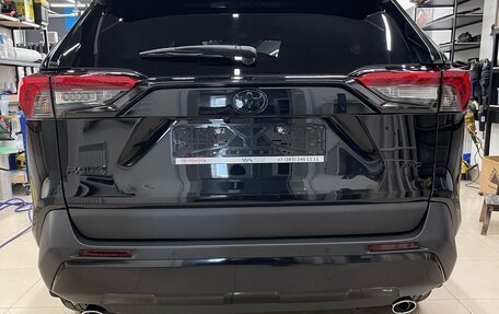 Toyota RAV4, 2021 год, 4 395 000 рублей, 6 фотография