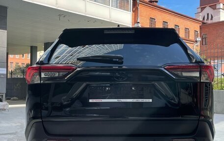 Toyota RAV4, 2021 год, 4 395 000 рублей, 16 фотография