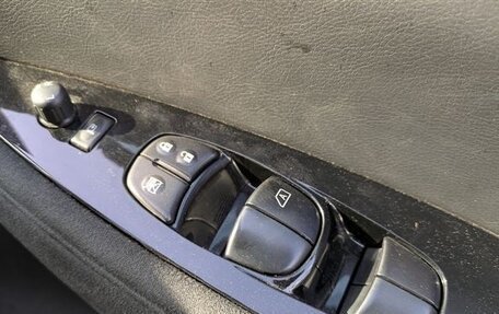 Nissan Leaf I, 2015 год, 730 000 рублей, 10 фотография