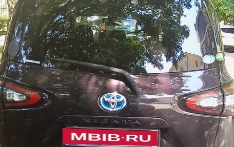Toyota Sienta II, 2018 год, 1 530 000 рублей, 8 фотография