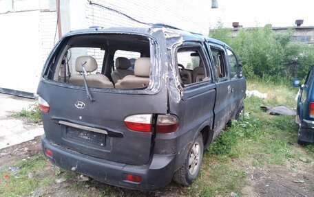 Hyundai Starex I рестайлинг, 2004 год, 255 000 рублей, 6 фотография