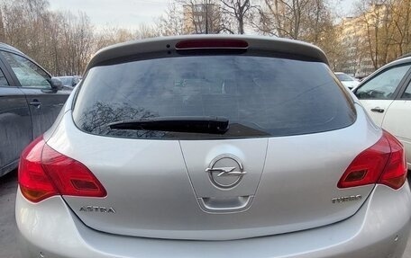 Opel Astra J, 2011 год, 799 000 рублей, 4 фотография