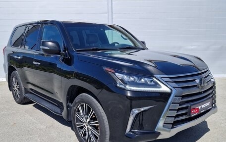 Lexus LX III, 2017 год, 5 890 000 рублей, 2 фотография