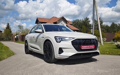 Audi e-tron I, 2019 год, 4 890 000 рублей, 1 фотография