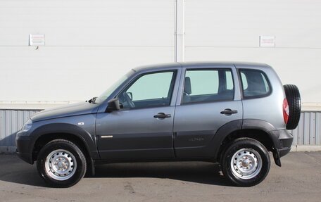 Chevrolet Niva I рестайлинг, 2016 год, 599 000 рублей, 6 фотография