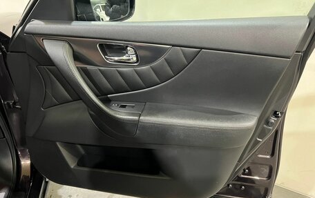 Infiniti FX II, 2009 год, 1 800 000 рублей, 37 фотография