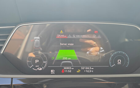 Audi e-tron I, 2019 год, 4 890 000 рублей, 13 фотография