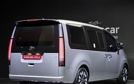 Hyundai Staria, 2023 год, 5 610 000 рублей, 2 фотография