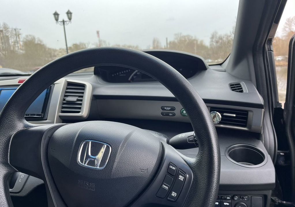 Honda Freed I, 2012 год, 1 240 000 рублей, 5 фотография