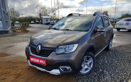 Renault Sandero II рестайлинг, 2018 год, 1 010 000 рублей, 1 фотография