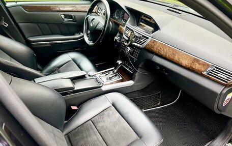 Mercedes-Benz E-Класс, 2011 год, 1 720 000 рублей, 6 фотография