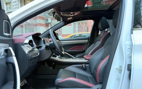 Geely Coolray I, 2023 год, 1 840 000 рублей, 9 фотография