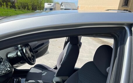 Nissan Primera III, 2002 год, 600 000 рублей, 21 фотография