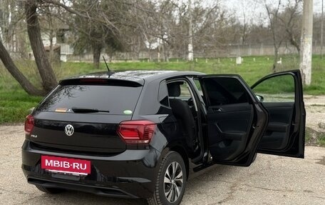 Volkswagen Polo VI (EU Market), 2018 год, 1 370 000 рублей, 10 фотография