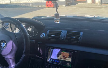 BMW 1 серия, 2009 год, 590 000 рублей, 6 фотография