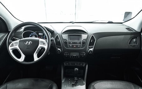 Hyundai ix35 I рестайлинг, 2014 год, 1 345 000 рублей, 14 фотография