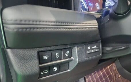 Toyota Avalon, 2021 год, 3 540 000 рублей, 7 фотография