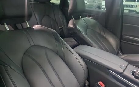 Toyota Avalon, 2021 год, 3 540 000 рублей, 17 фотография