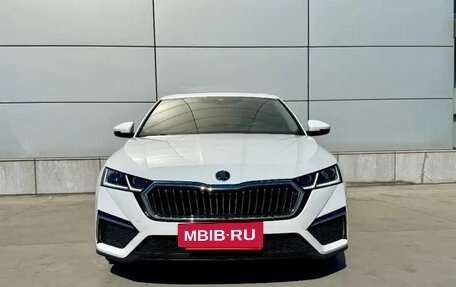 Skoda Octavia IV, 2022 год, 1 800 000 рублей, 2 фотография