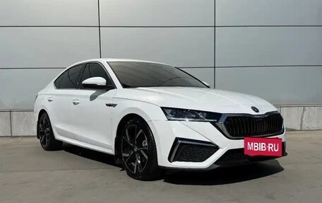 Skoda Octavia IV, 2022 год, 1 800 000 рублей, 3 фотография