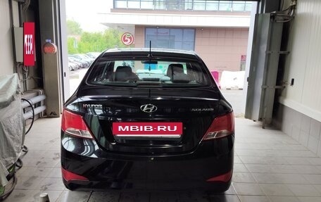 Hyundai Solaris II рестайлинг, 2014 год, 720 000 рублей, 10 фотография