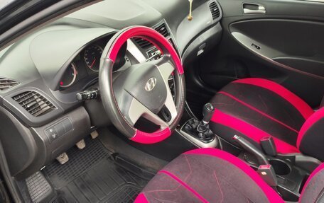 Hyundai Solaris II рестайлинг, 2014 год, 720 000 рублей, 21 фотография