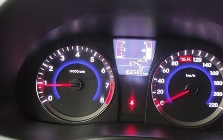 Hyundai Solaris II рестайлинг, 2014 год, 720 000 рублей, 17 фотография